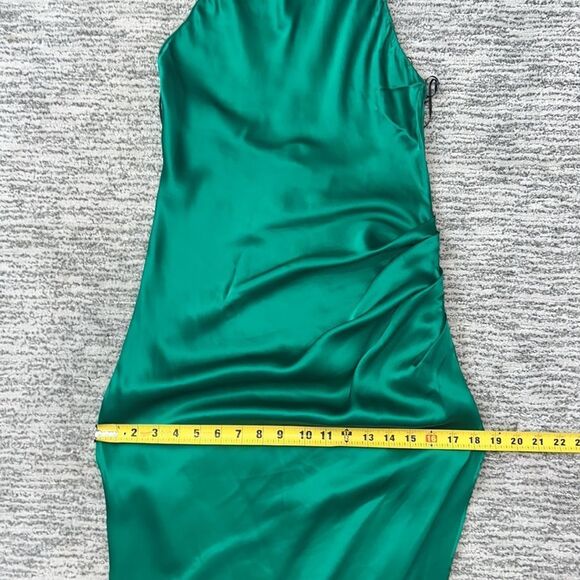 New Amanda Uprichard x Revolve Samba Gown in 100% Silk Small Emerald Dark Green - Picture 11 of 15